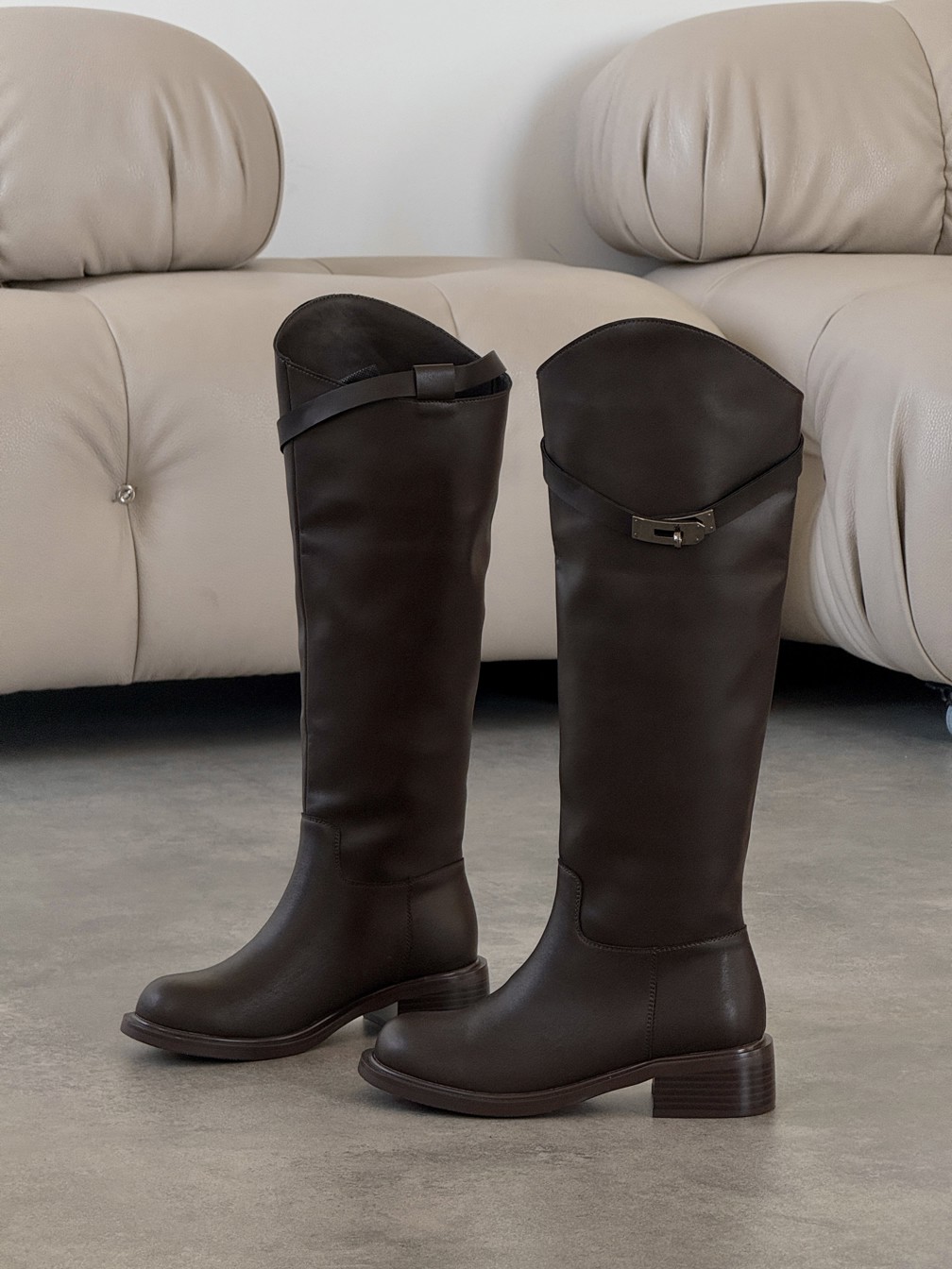 Variation Gallery Image