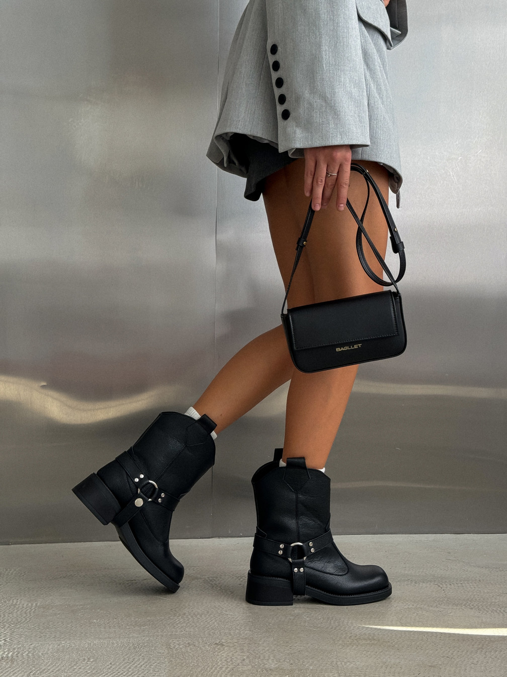 Variation Gallery Image