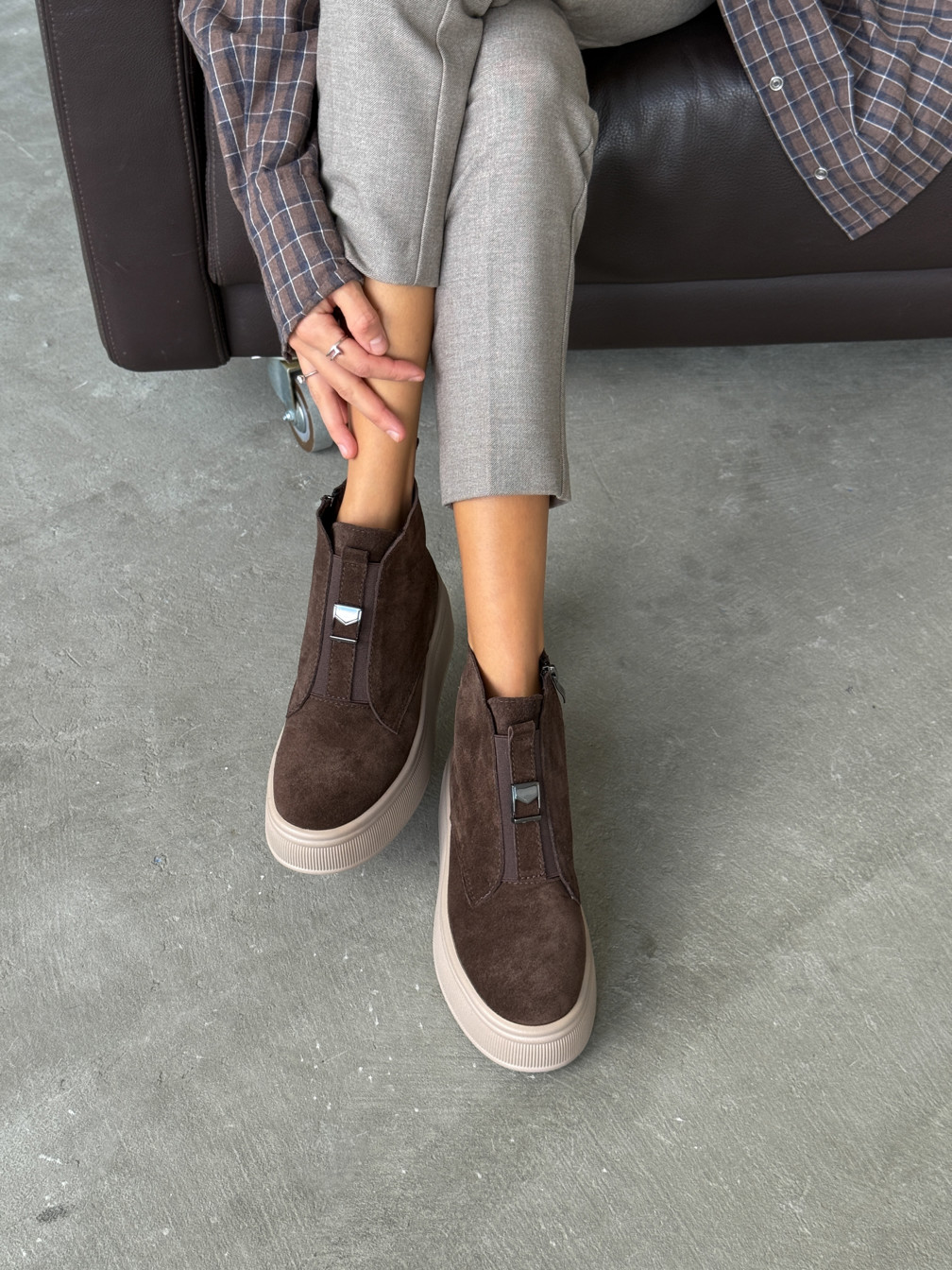 Variation Gallery Image