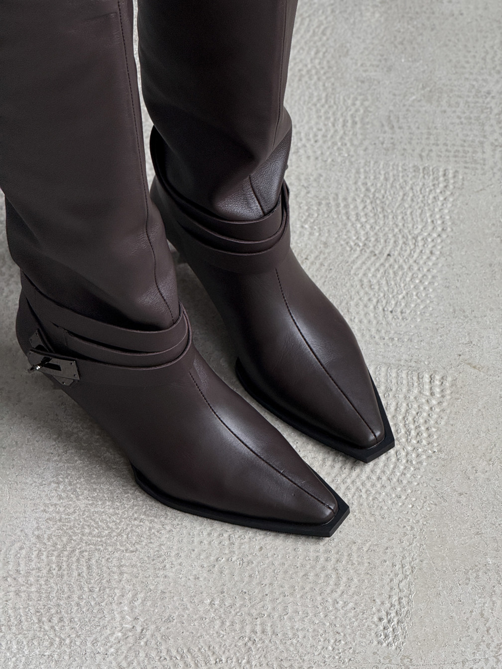 Variation Gallery Image