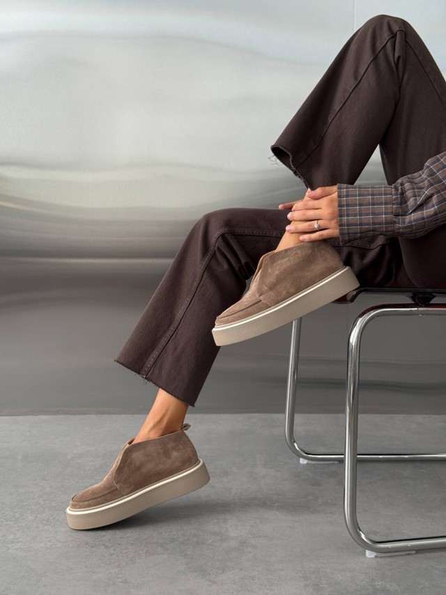 Variation Gallery Image