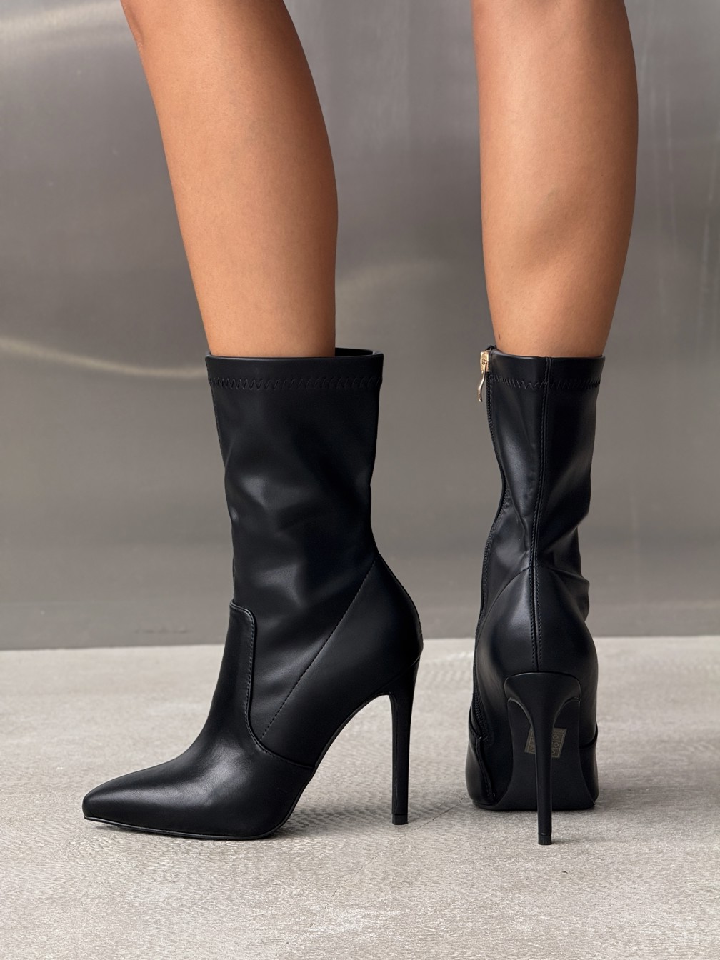 Variation Gallery Image