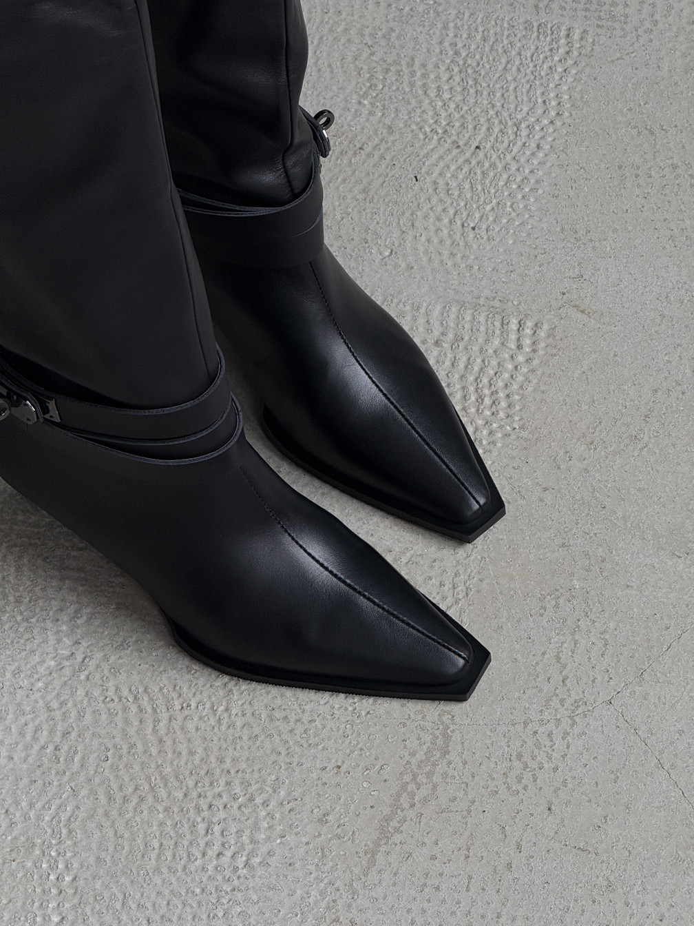 Variation Gallery Image