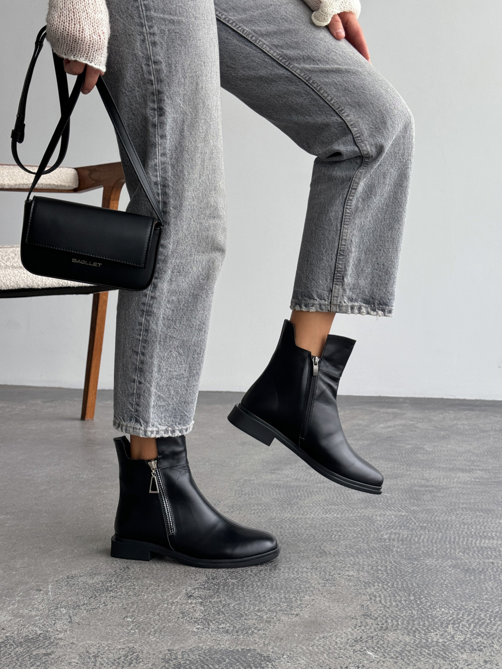 Variation Gallery Image