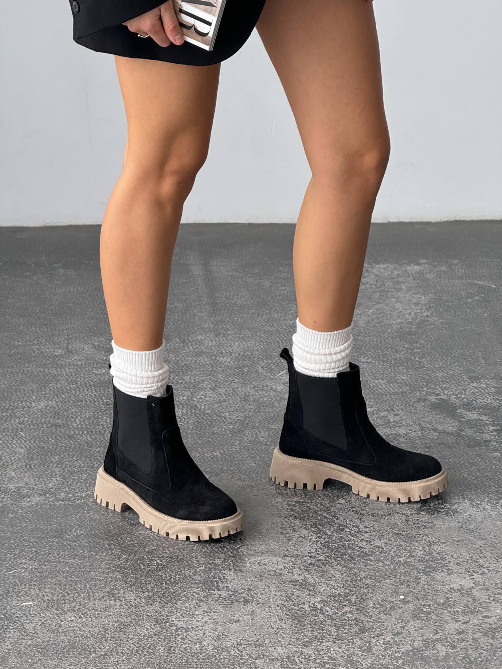 Variation Gallery Image