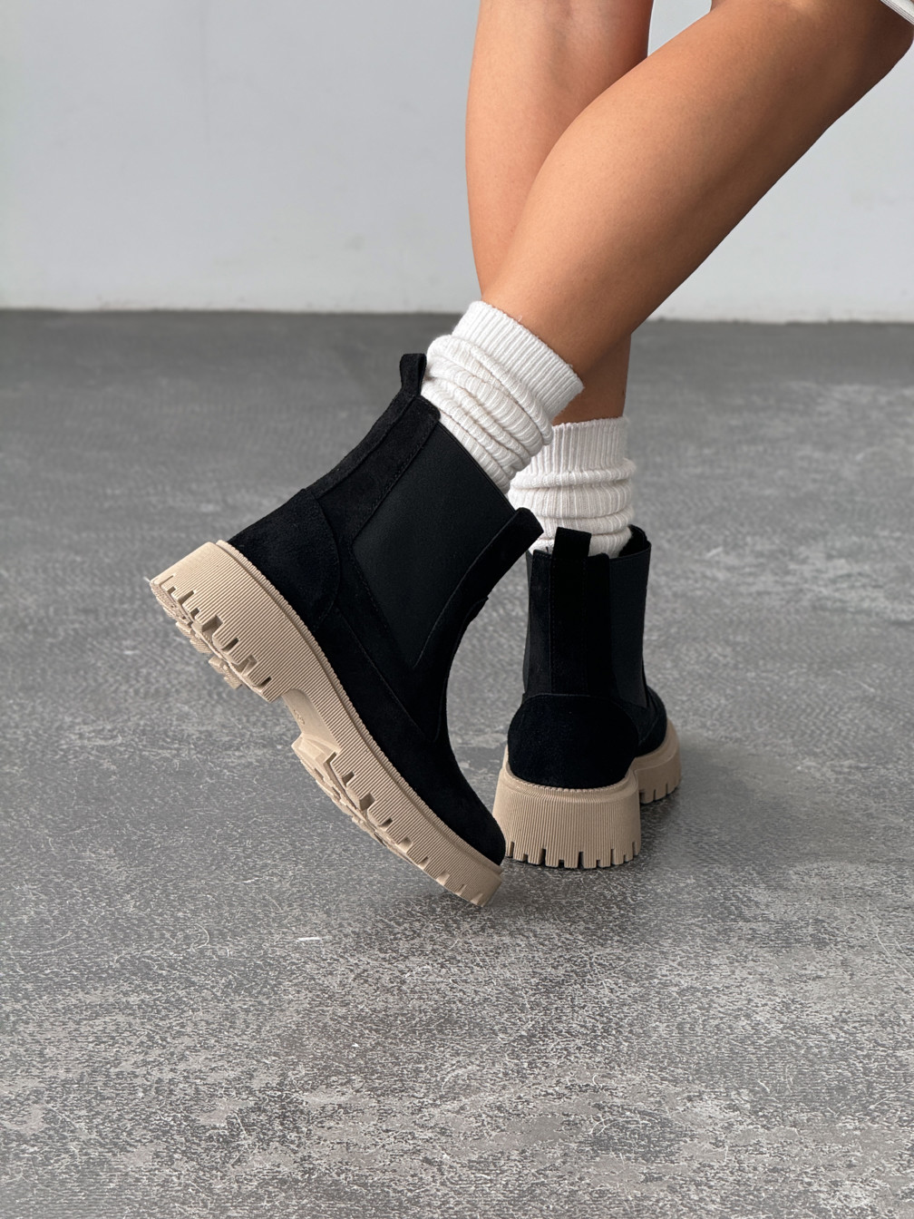 Variation Gallery Image