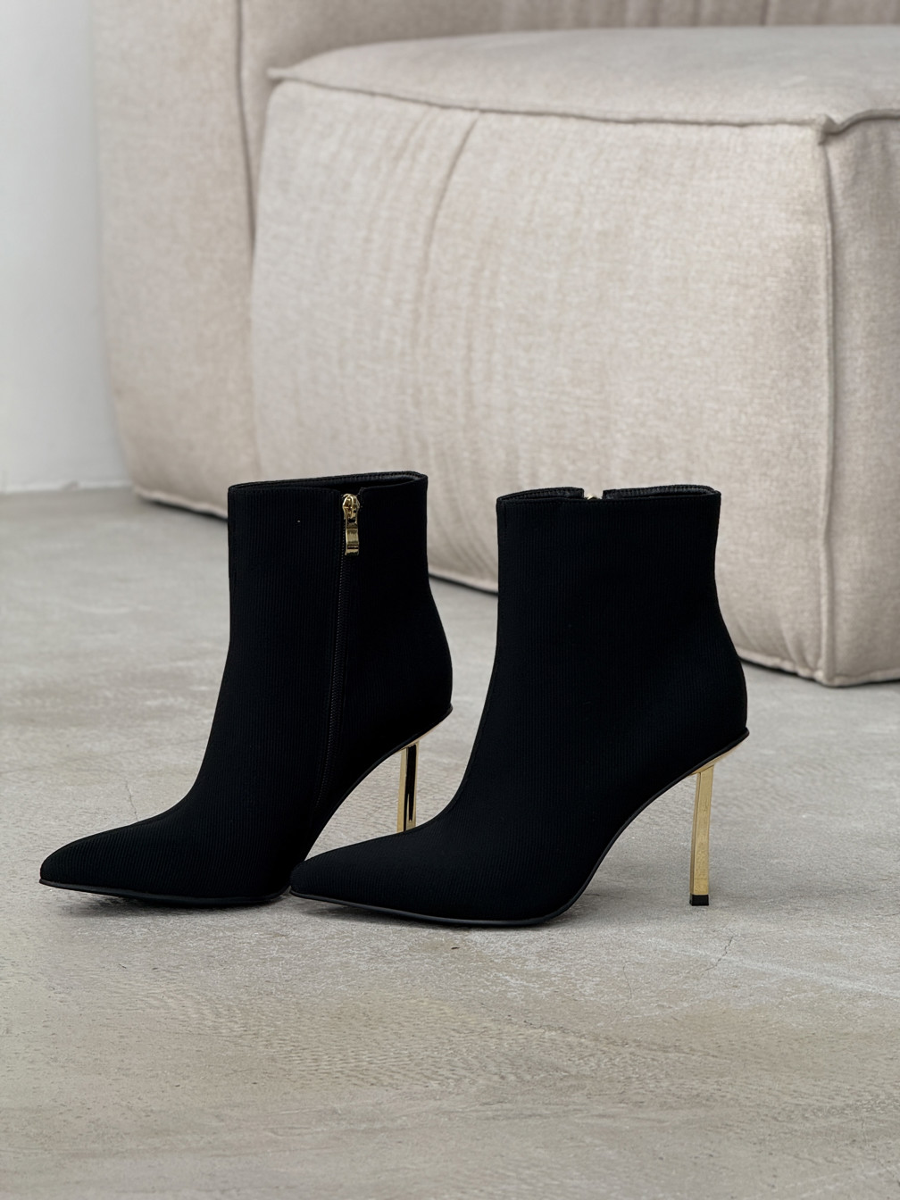 Variation Gallery Image