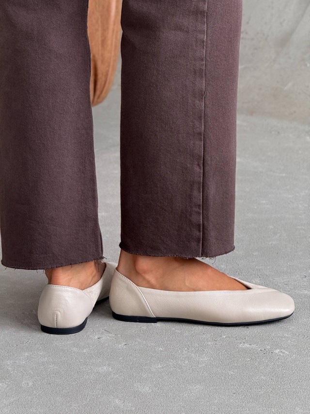 Variation Gallery Image