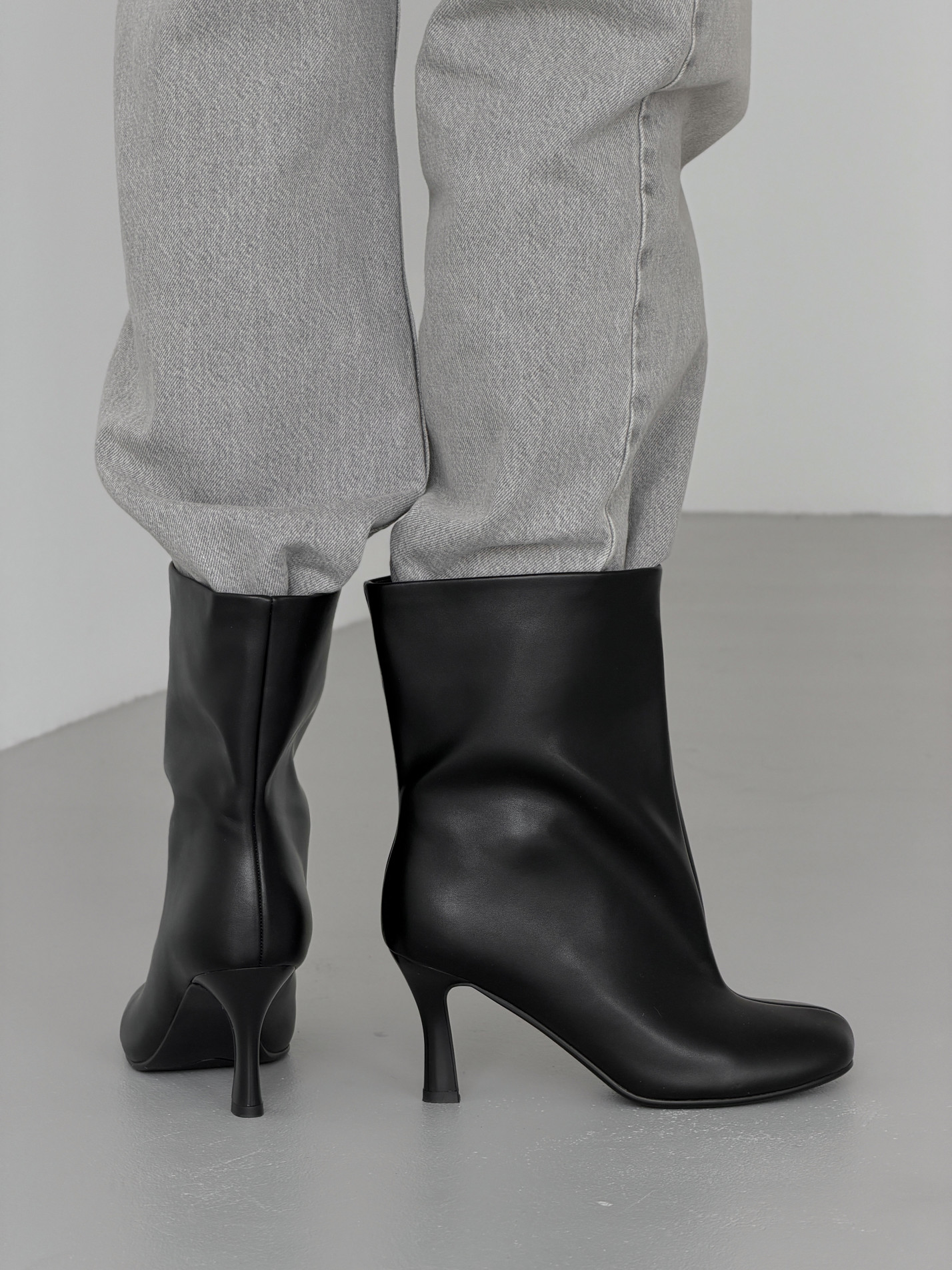 Variation Gallery Image
