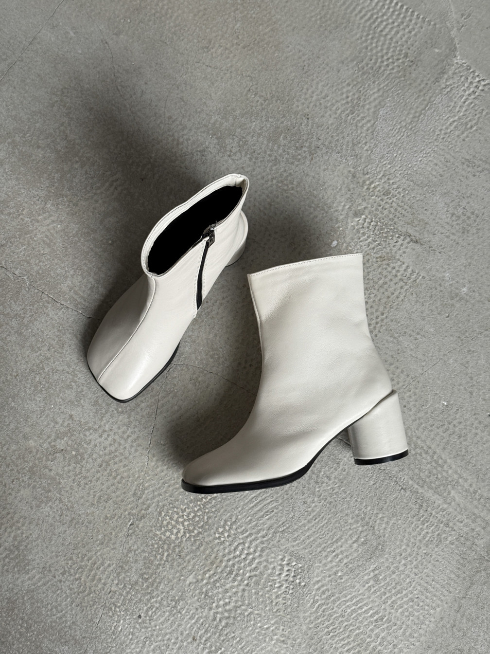 Variation Gallery Image