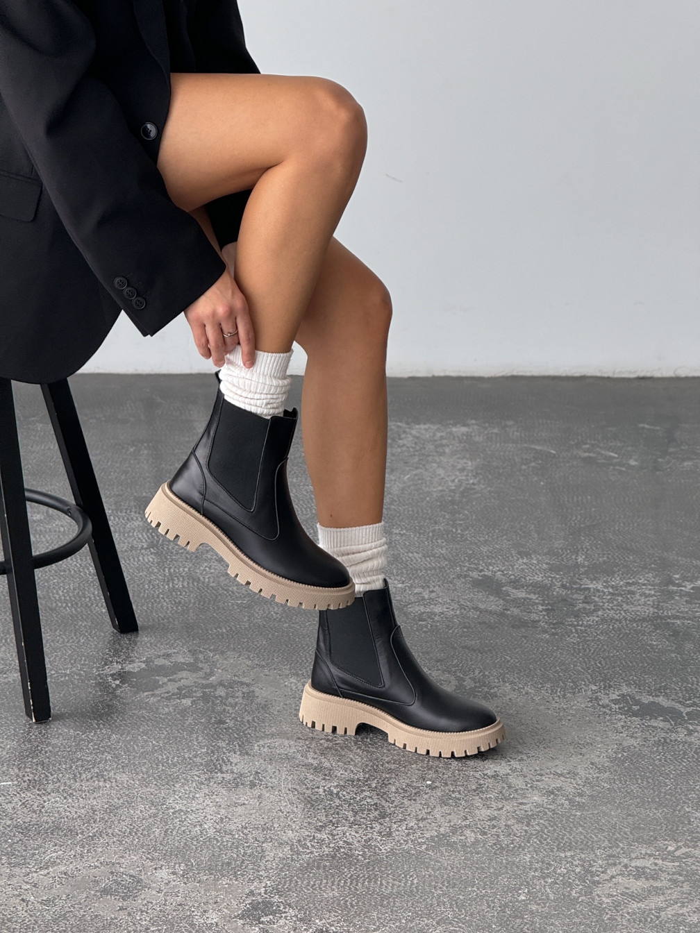 Variation Gallery Image