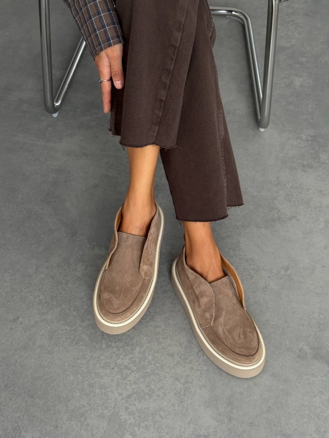 Variation Gallery Image