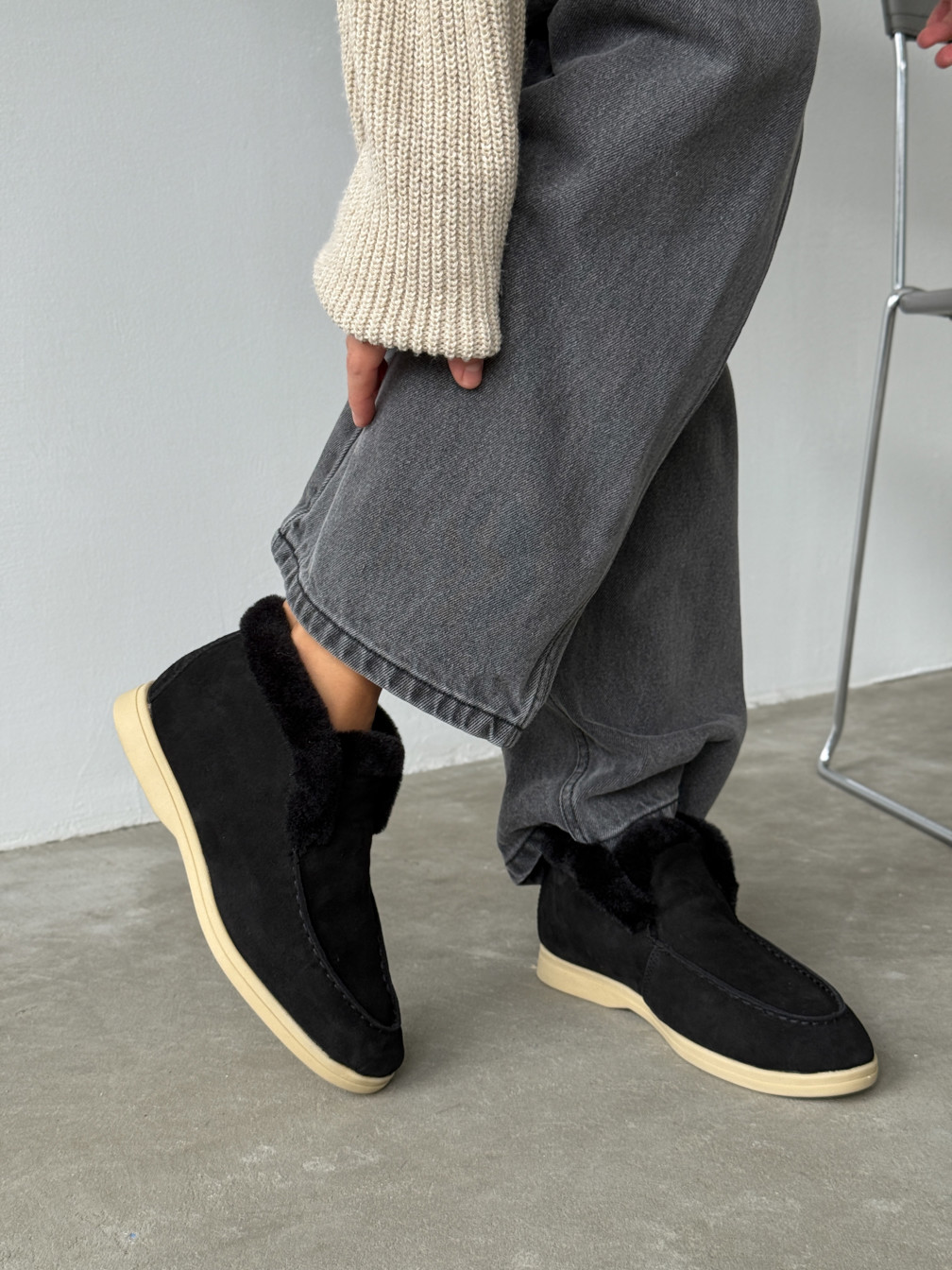 Variation Gallery Image