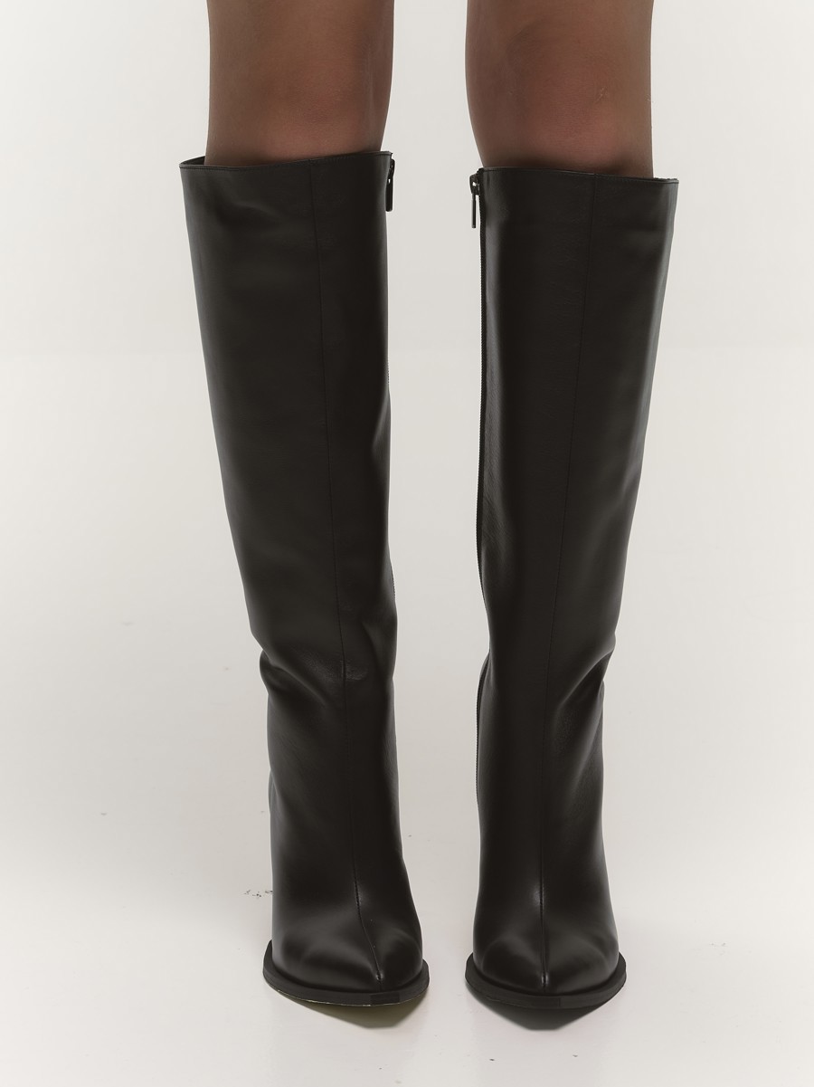 Variation Gallery Image