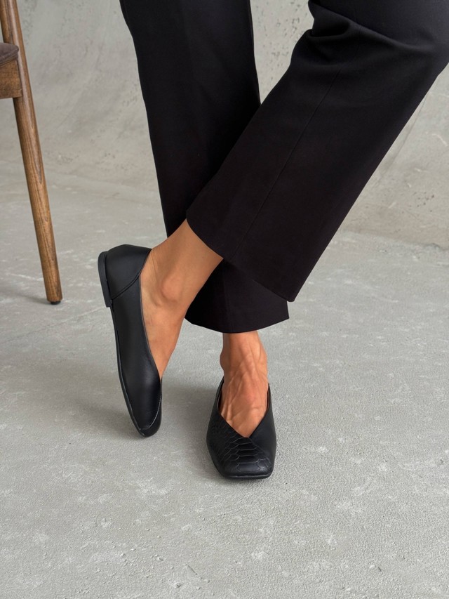 Variation Gallery Image