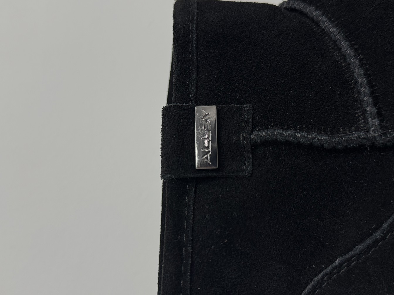 Variation Gallery Image