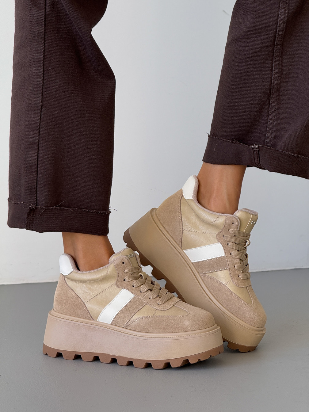 Variation Gallery Image