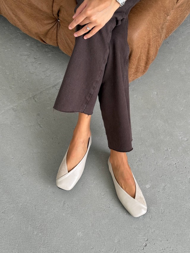 Variation Gallery Image