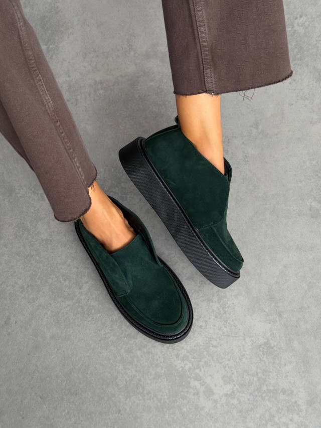 Variation Gallery Image