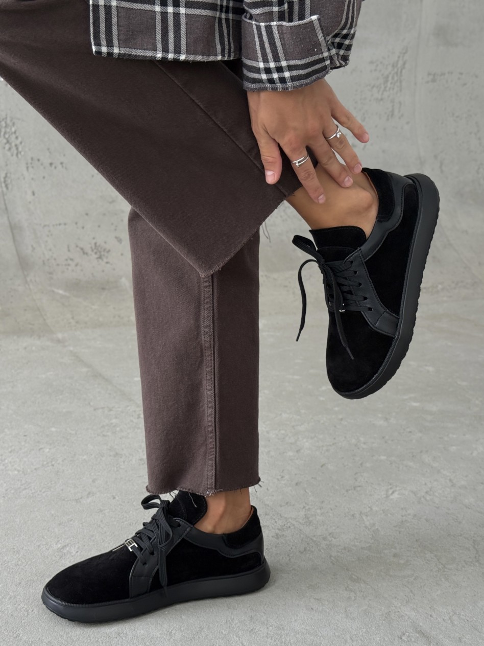 Variation Gallery Image