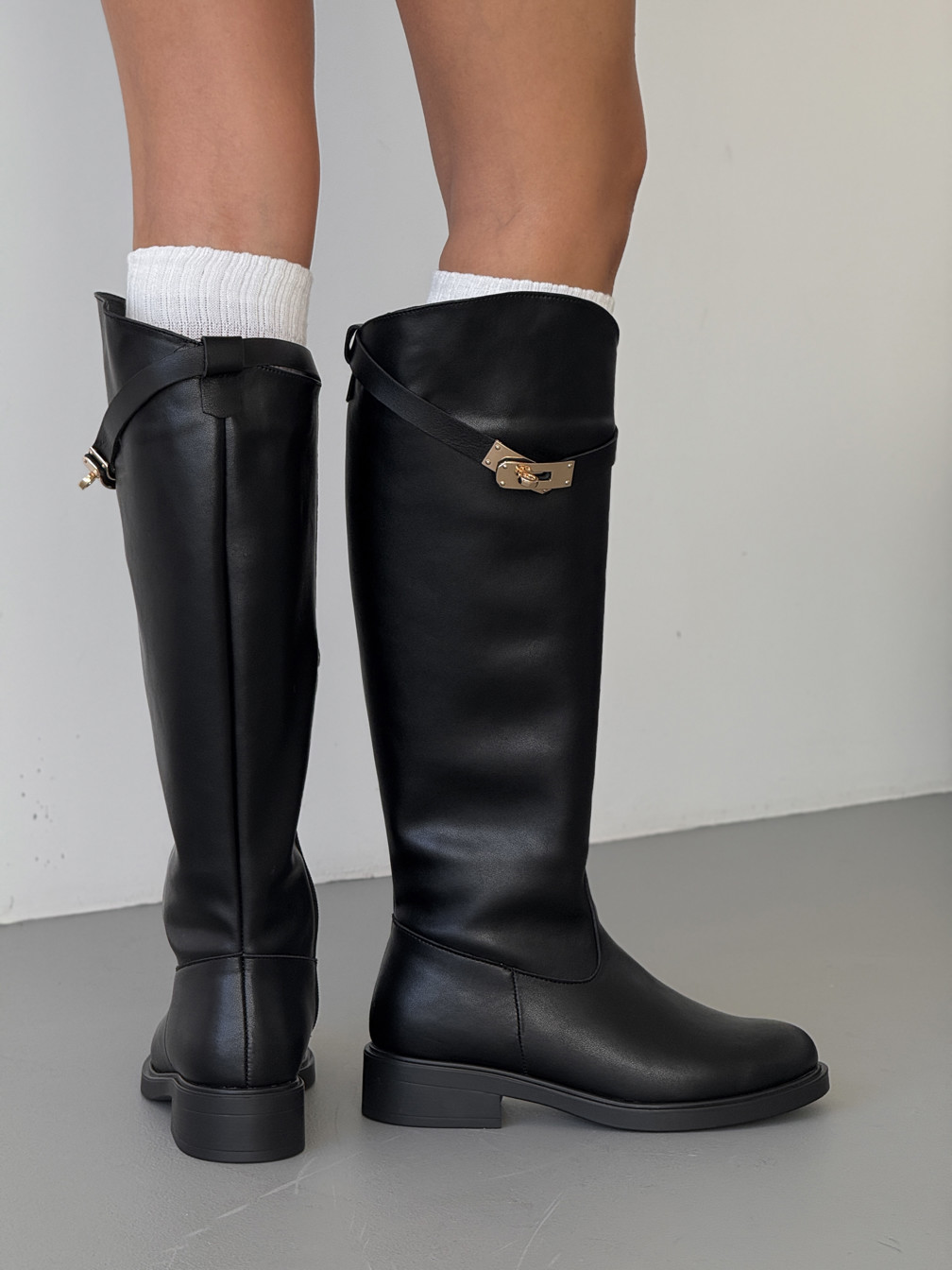 Variation Gallery Image