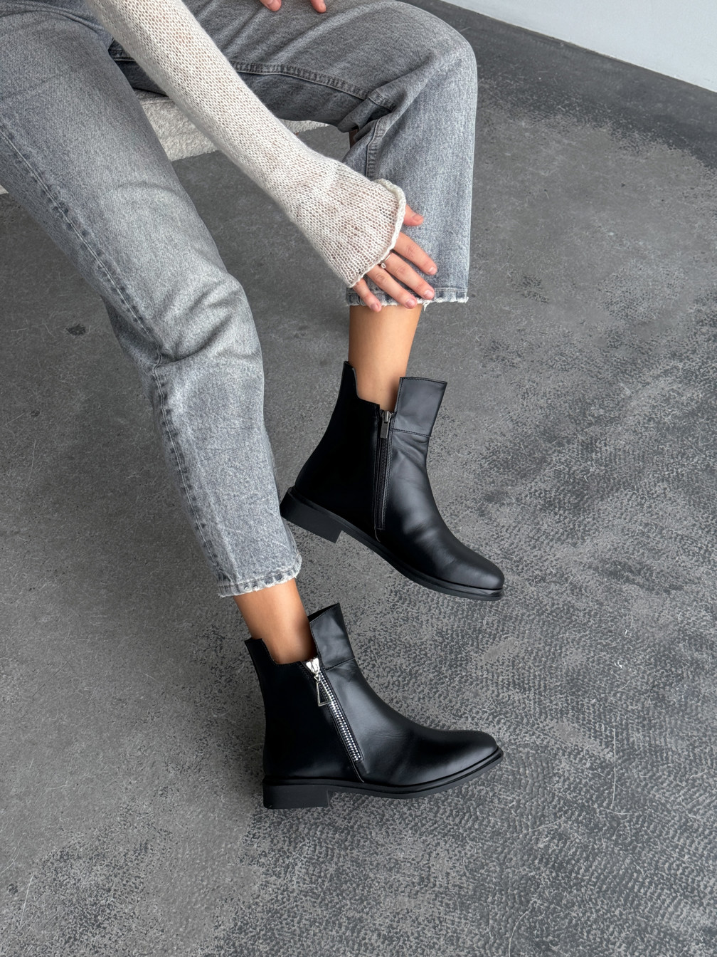 Variation Gallery Image