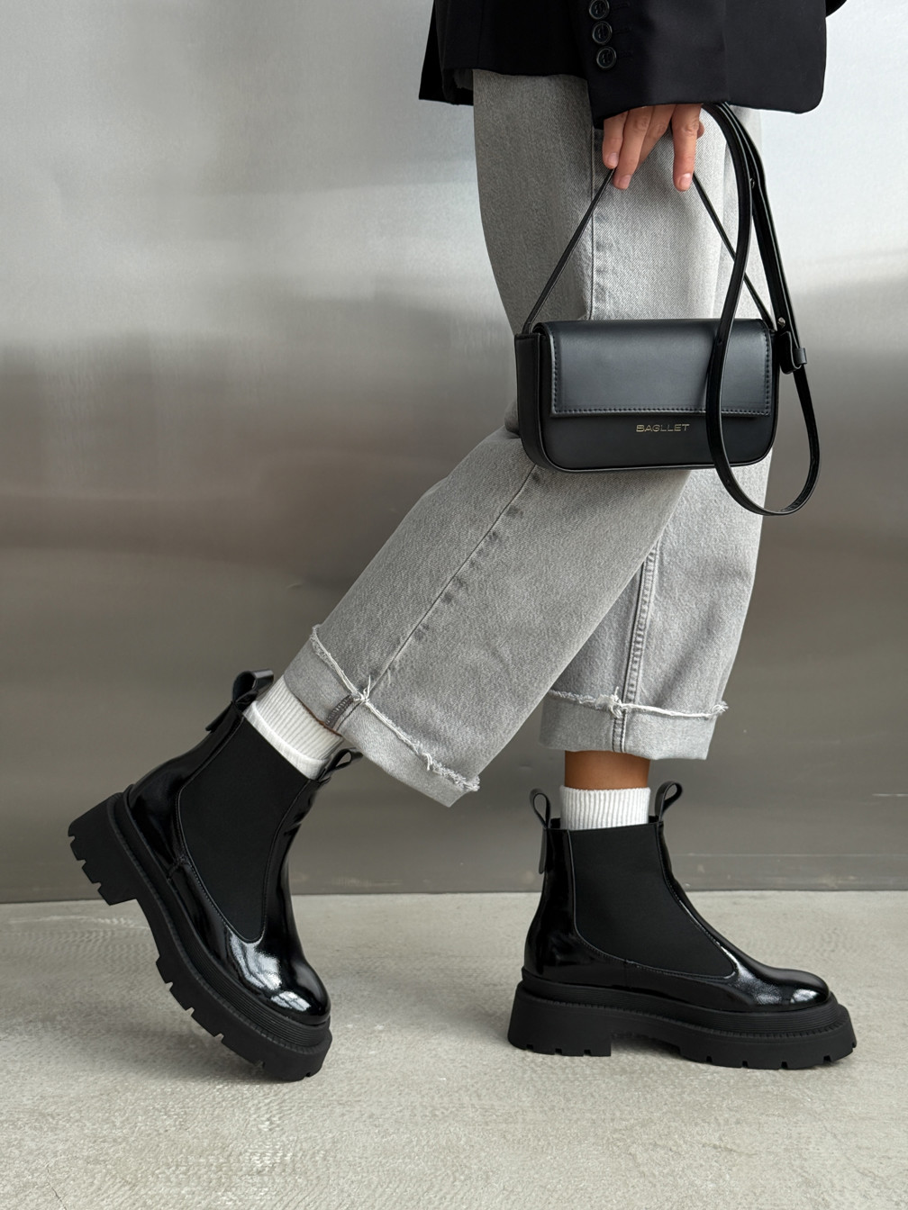 Variation Gallery Image