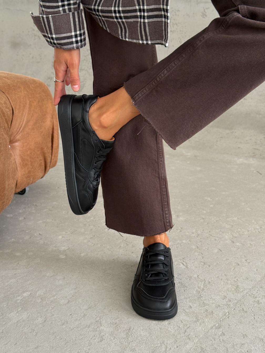 Variation Gallery Image