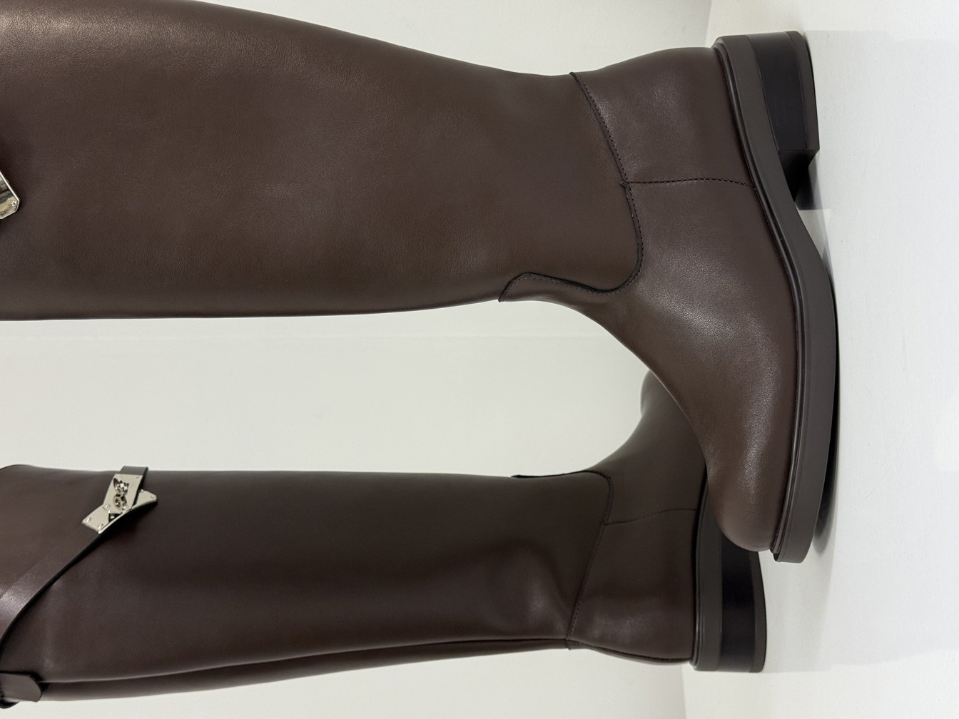 Variation Gallery Image