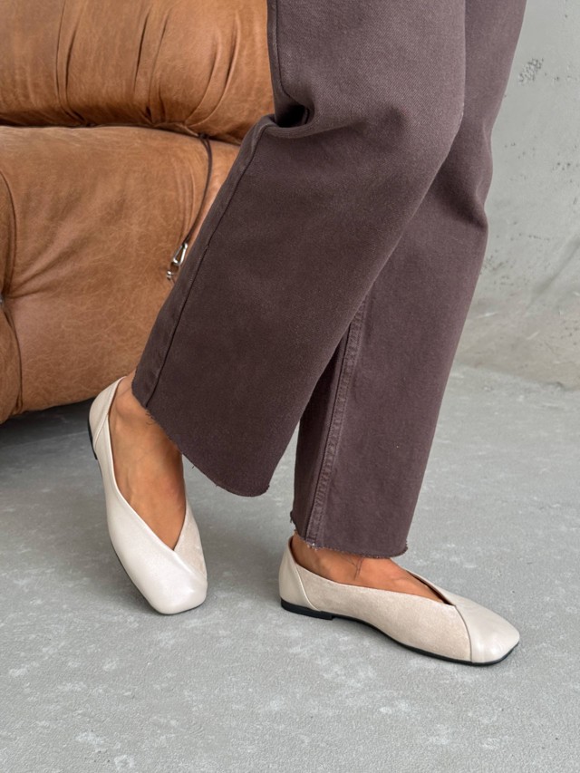 Variation Gallery Image