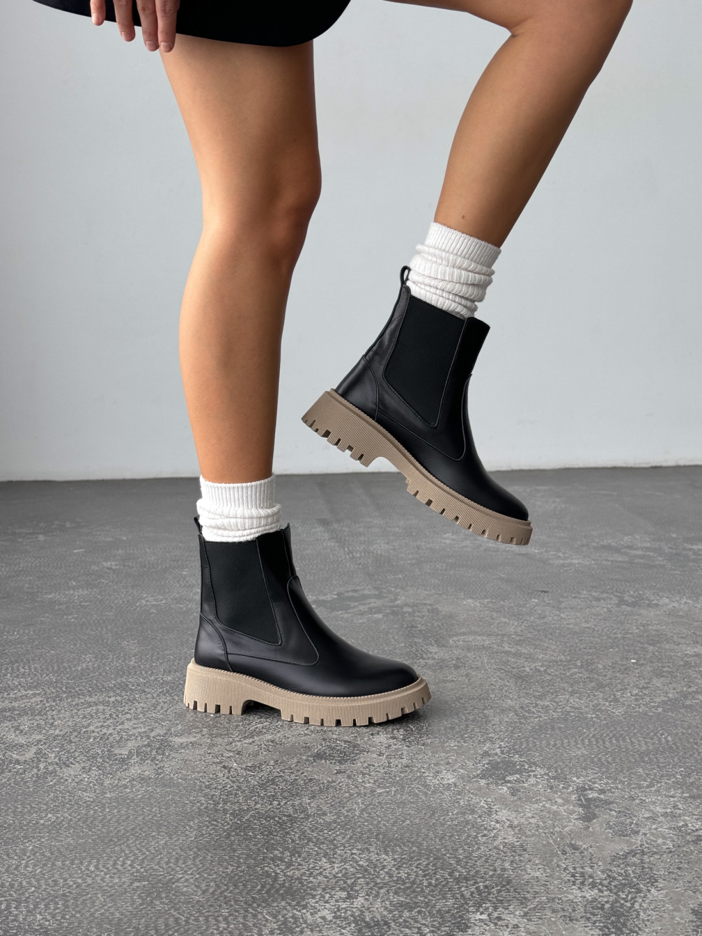 Variation Gallery Image