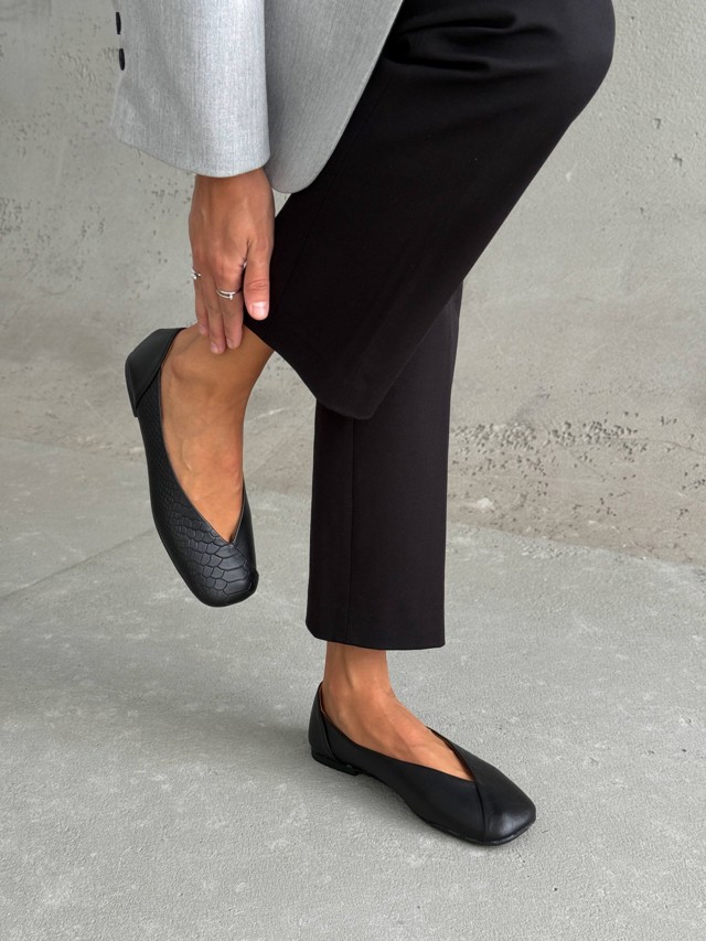 Variation Gallery Image