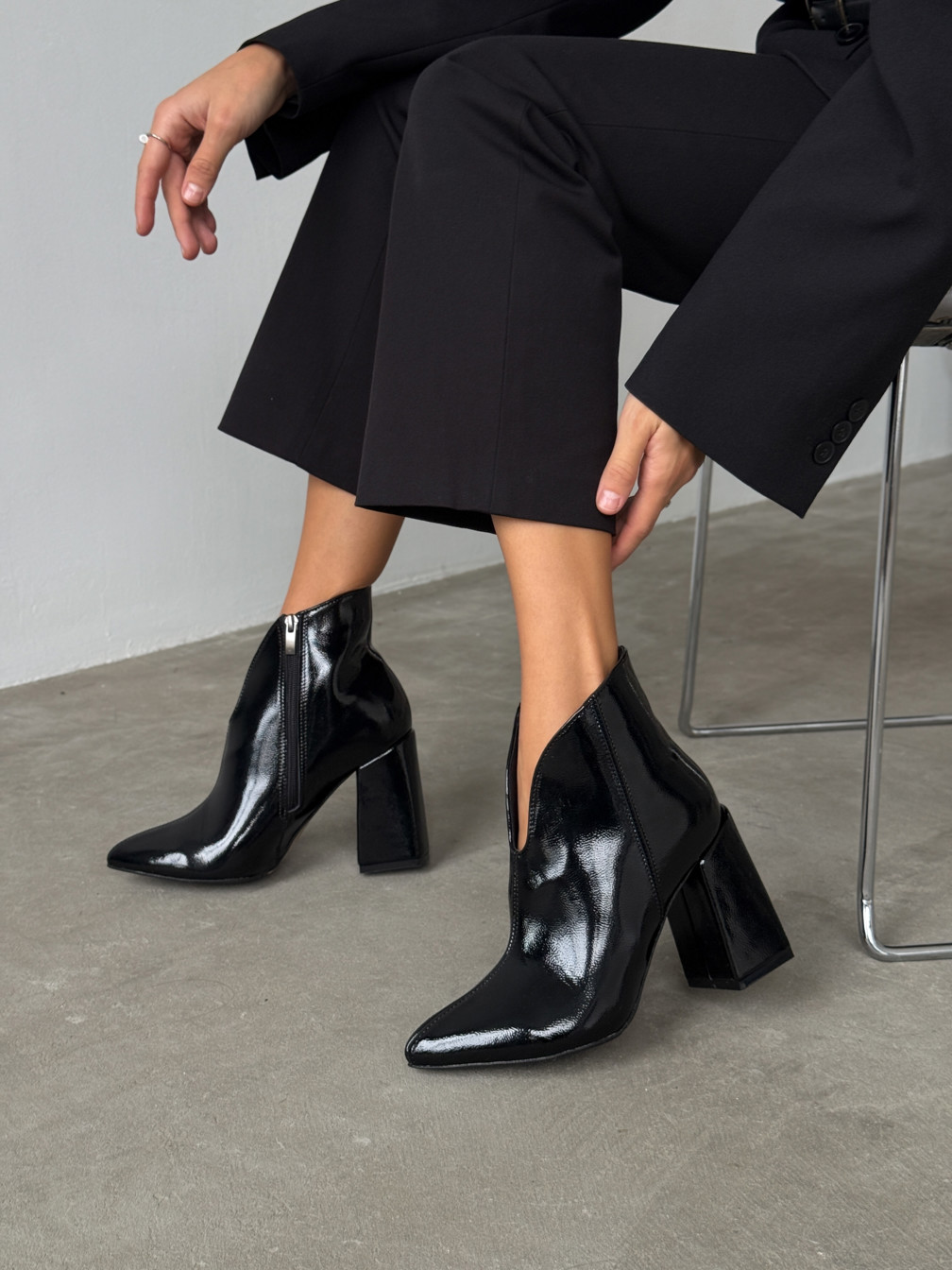 Variation Gallery Image