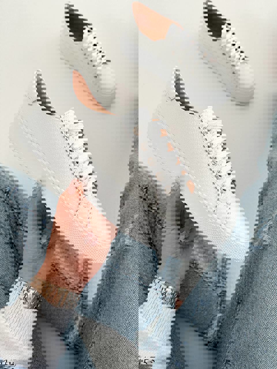 Variation Gallery Image