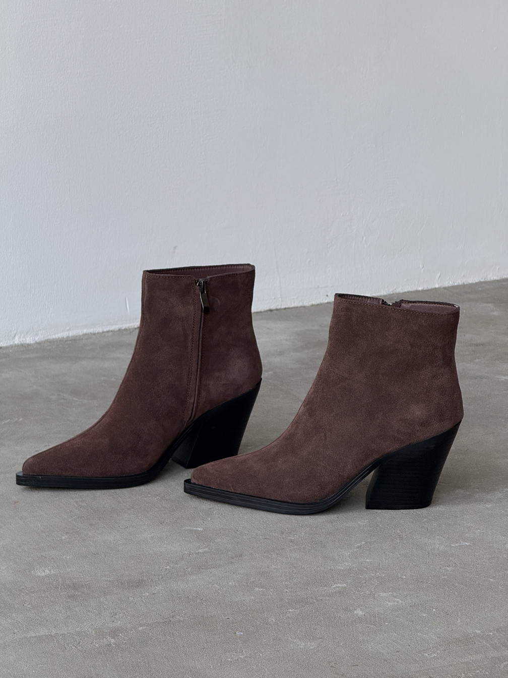 Variation Gallery Image