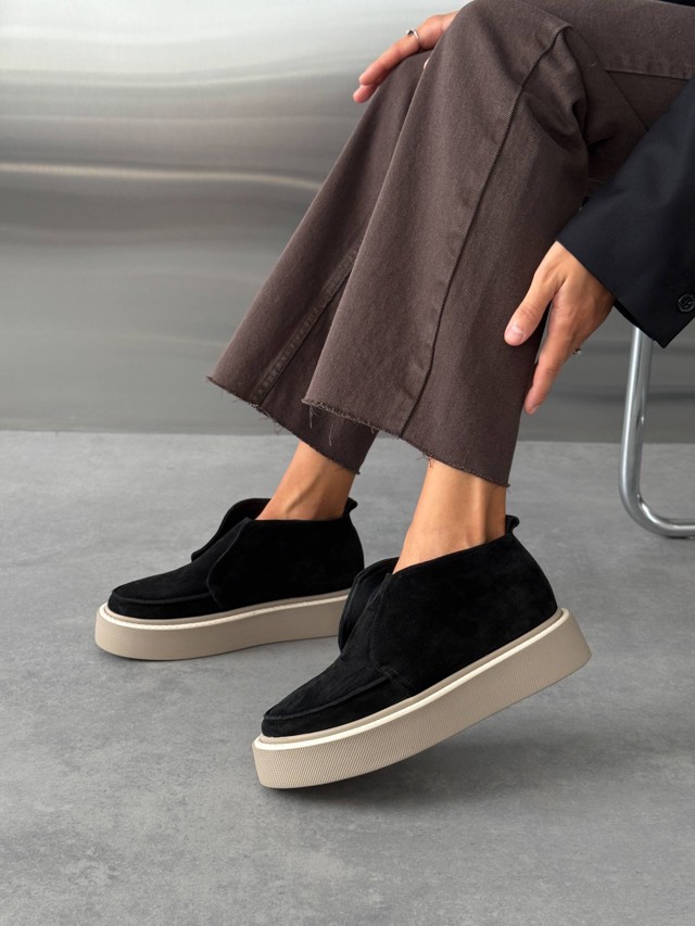 Variation Gallery Image