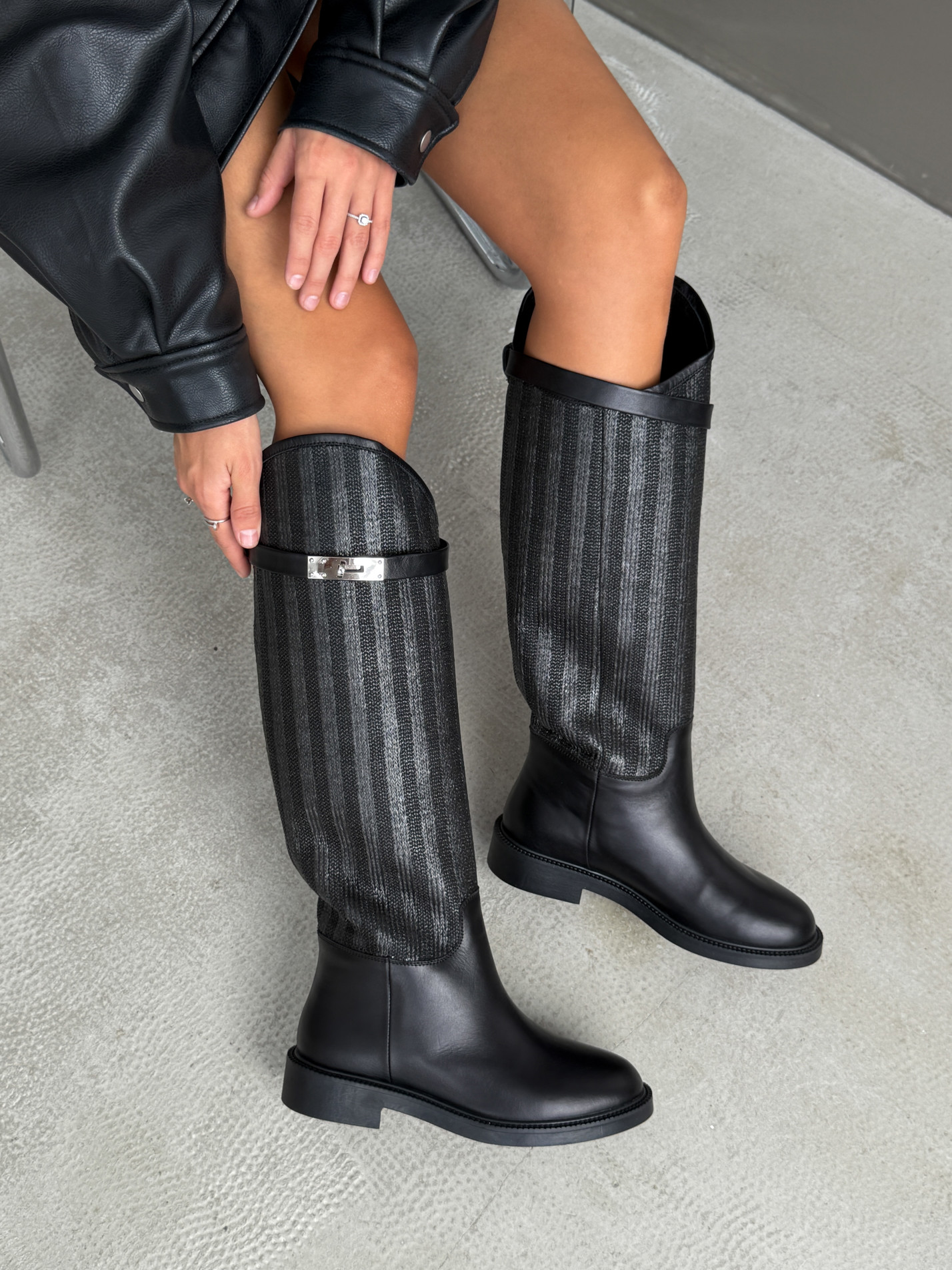 Variation Gallery Image