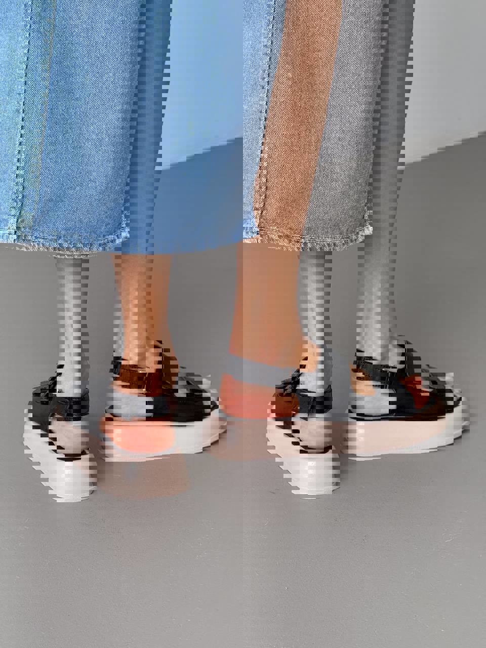 Variation Gallery Image