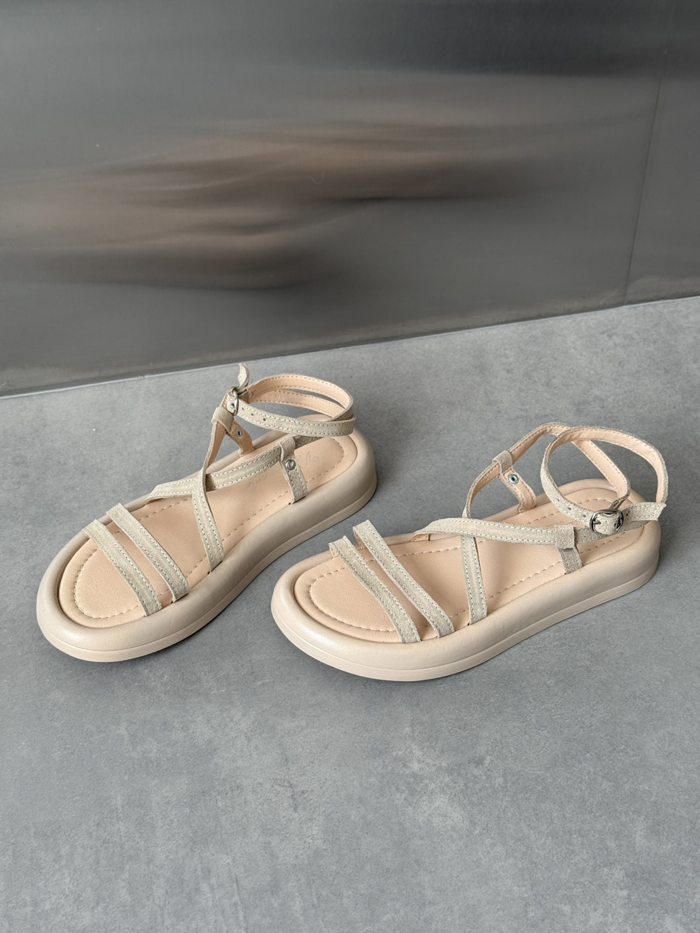 Variation Gallery Image